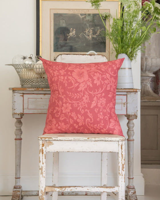 Ferdinand Raspberry on White Linen